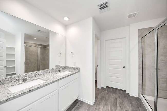 Building Photo - 2007 Woodlark Way