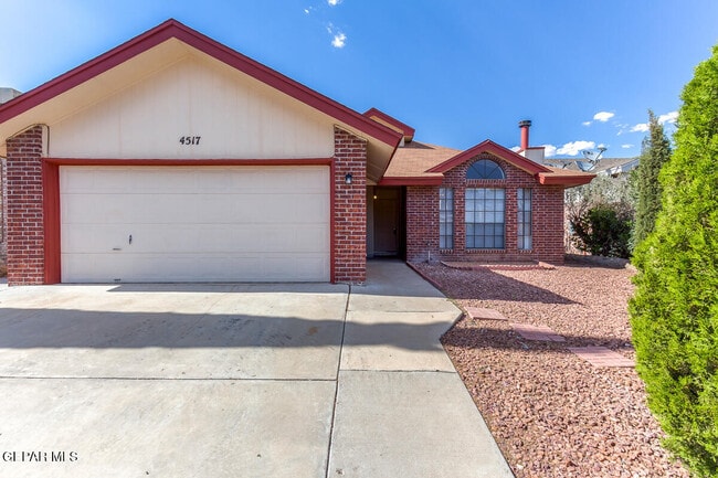 Building Photo - 4517 Loma De Cobre Dr