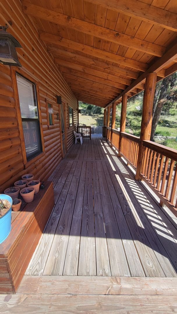 Building Photo - Charming 3-Bedroom 2-Bath with Mountain Vi...