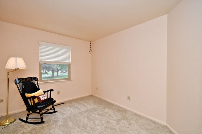 Building Photo - 3BR Townhome (Tapestry) with COUNCIL ROCK ...