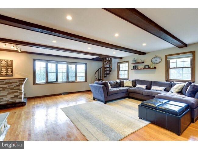 Building Photo - 1426 Cider Knoll Way