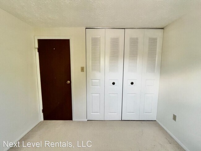 Building Photo - 3 br, 3.5 bath House - 7719 Eagles Head Court
