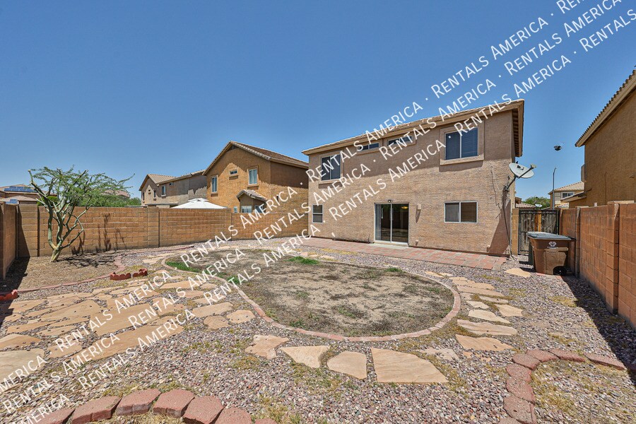 Building Photo - 11627 W Cheryl Dr