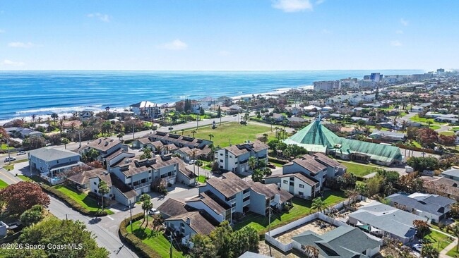 Building Photo - 1251 Beachside Ln