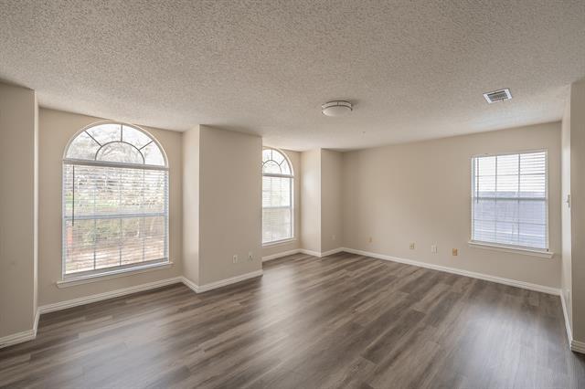 Building Photo - 2643 Garden Ridge Ln