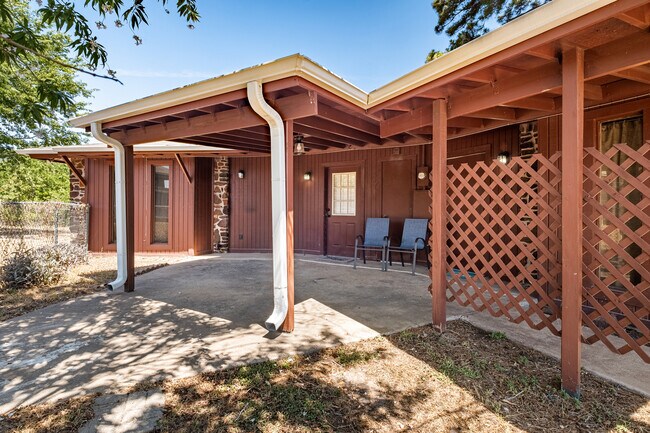 Building Photo - 119 Homonu Ct