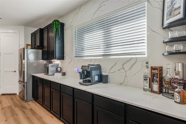 Building Photo - 638 Paisley Harbor Ct