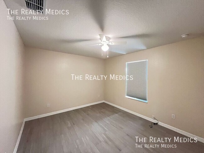 Building Photo - 4 Malauka Ln Dr