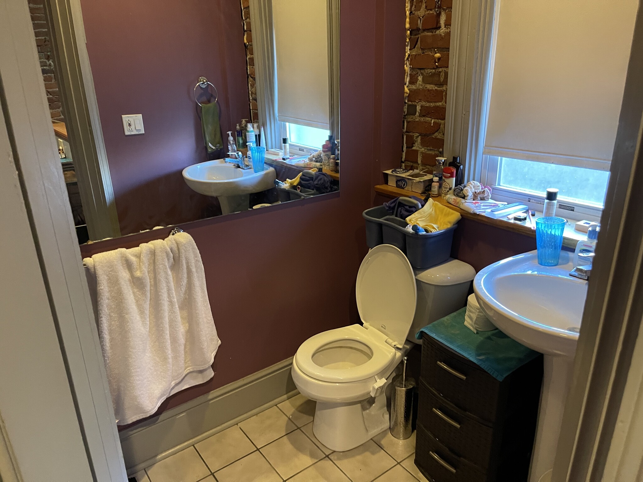 Unit 1 Bathroom #2 - 127 S 16th St