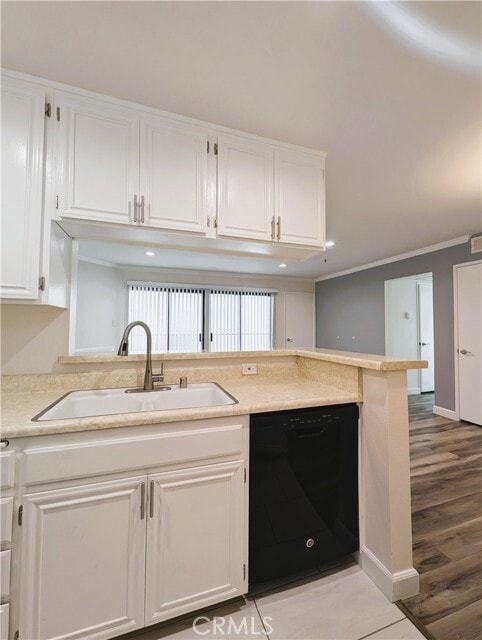 Building Photo - 11162 Camarillo St