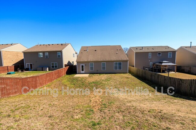 Building Photo - 1612 Stonewater Dr