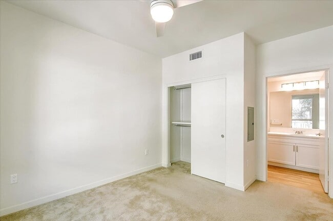Building Photo - 12655 Bluff Creek Dr