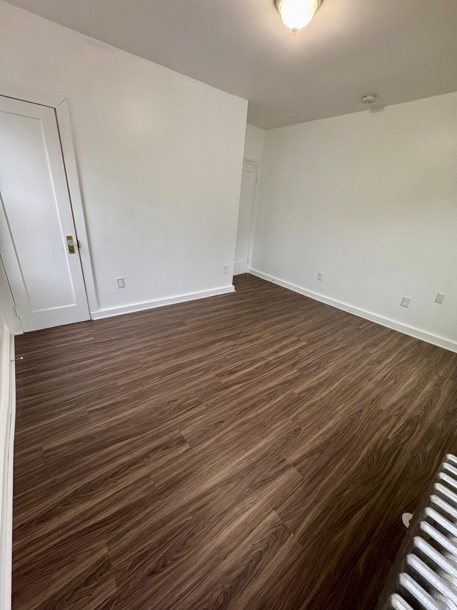 Building Photo - 9 Allen St