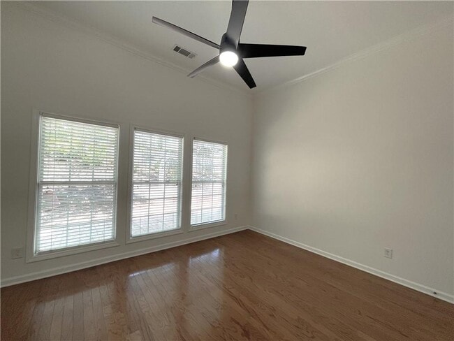 Building Photo - 340 Pintail Ct