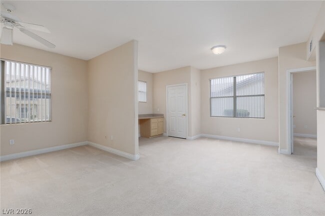 Building Photo - 8000 W Badura Ave