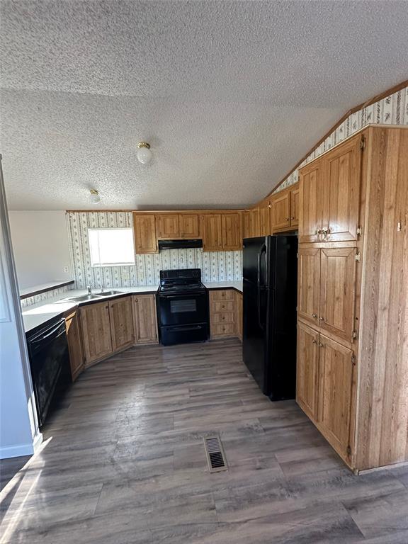 Building Photo - 530 Opal Ln