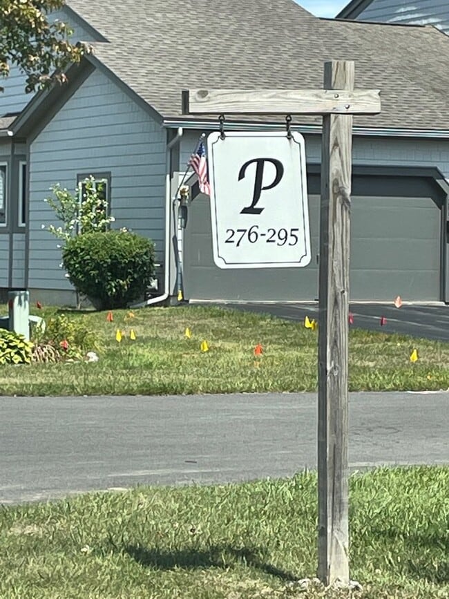 Building Photo - Waterfront! 3 Bedroom, 2 Bath Condo- Erie Village, East Syracuse