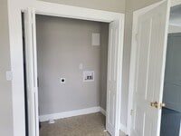 Building Photo - Newly remodeled home in Anderson SC