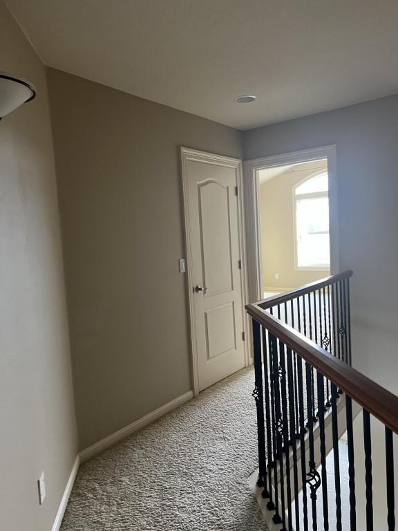 Building Photo - 15715 SE Bybee Dr