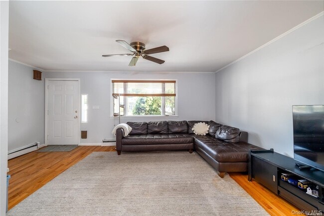 Building Photo - 138 N Forest Ave