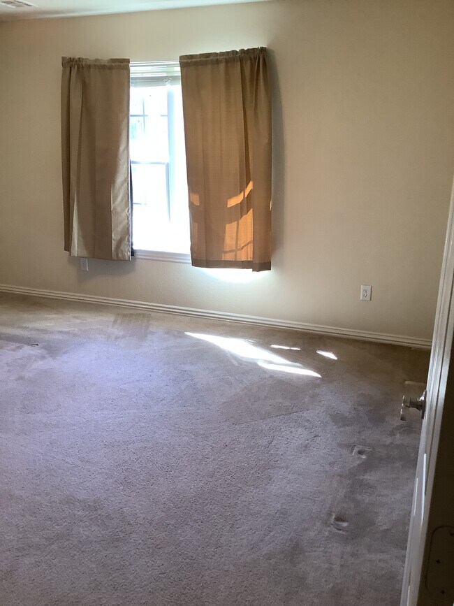 Master Bedroom - 431 Firewood Dr