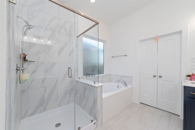 Building Photo - 21738 Meridian Duskywing Dr