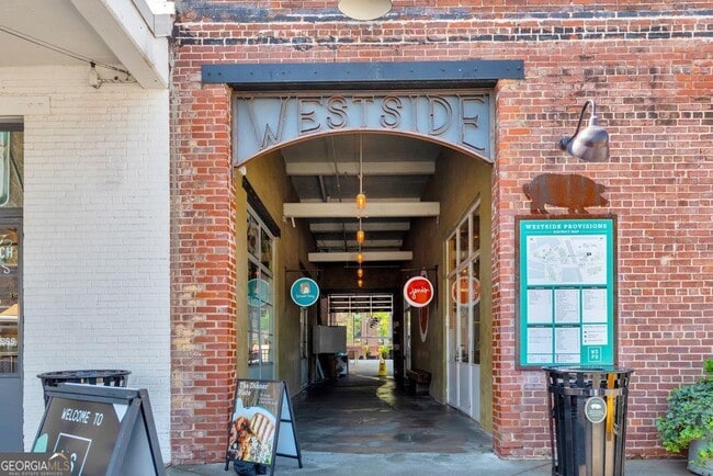 Building Photo - 1521 Layton Ln NW