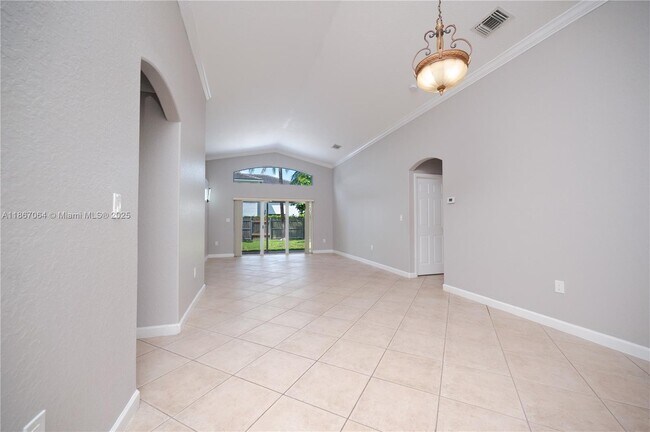 Building Photo - 10691 SW 236th Terrace