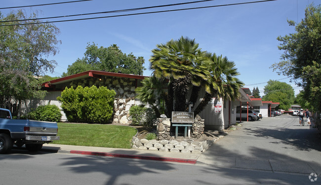 Primary Photo - Sierra Garden Apartments