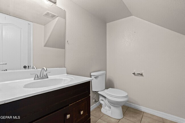 Building Photo - 13713 Paseo del Mar Dr
