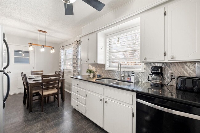 Building Photo - 4803 8th St