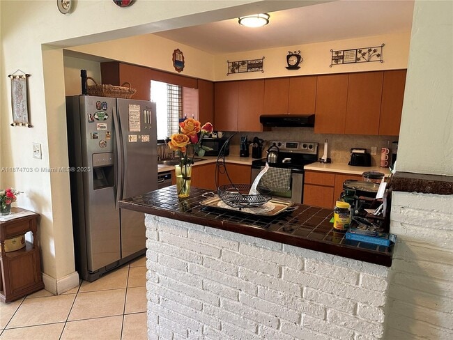 Building Photo - 1428 Hayes St