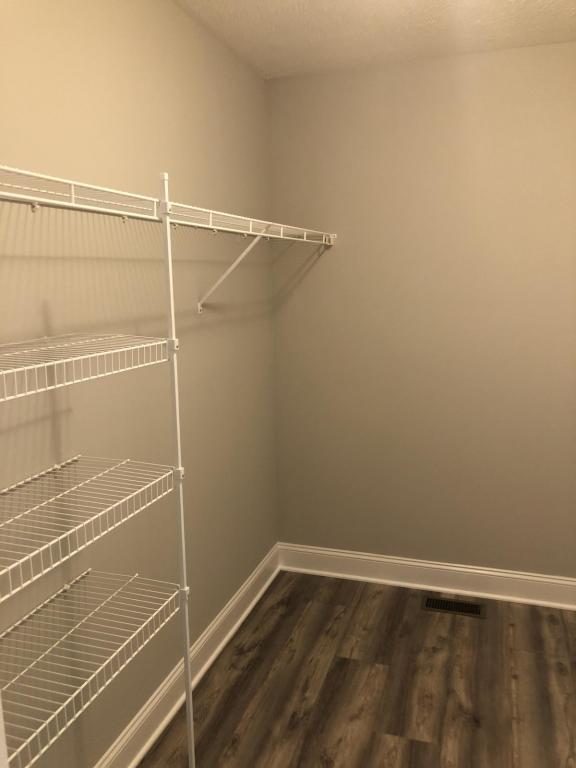 Building Photo - 468 Tundra Dr