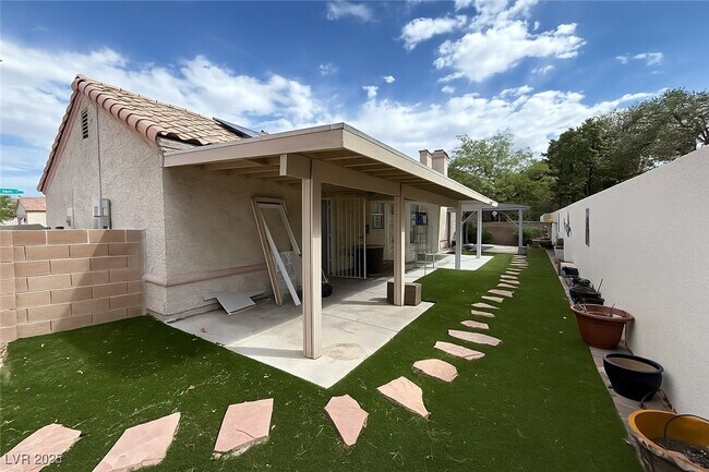 Building Photo - 3157 Capetown Way