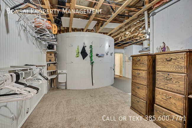 Building Photo - 11291 Palisade View Dr