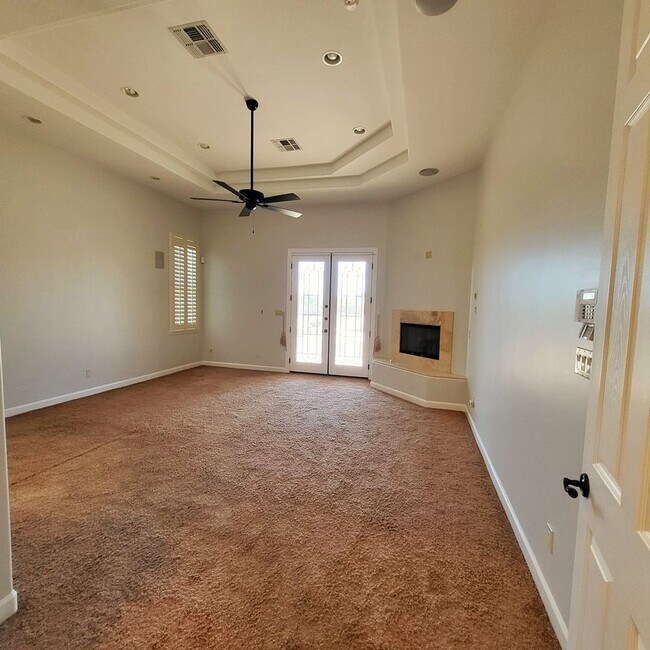 Building Photo - FIRST 2 WEEKS RENT FREE!!! BEAUTIFUL HOME ...