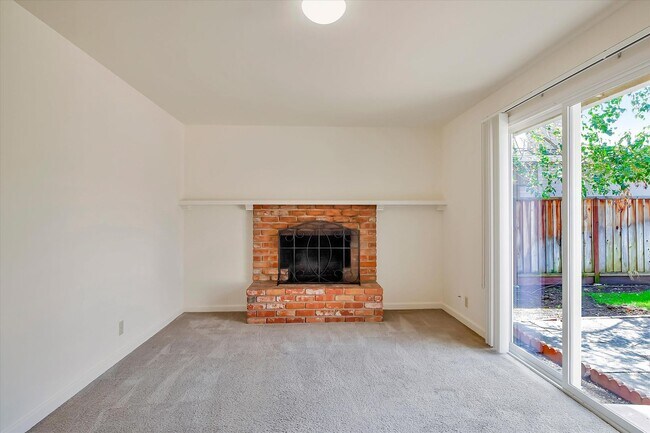 Building Photo - Home for Rent in Santa Clara near Cupertino and Santa Clara Kaiser