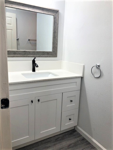 Building Photo - 520 S 10th St