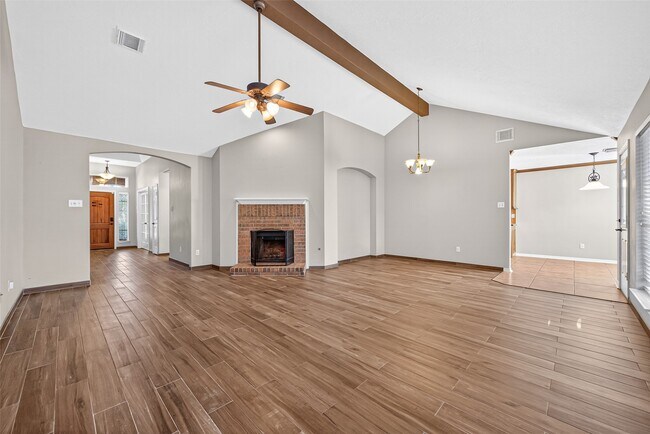 Building Photo - 3719 Apple Hollow Ln