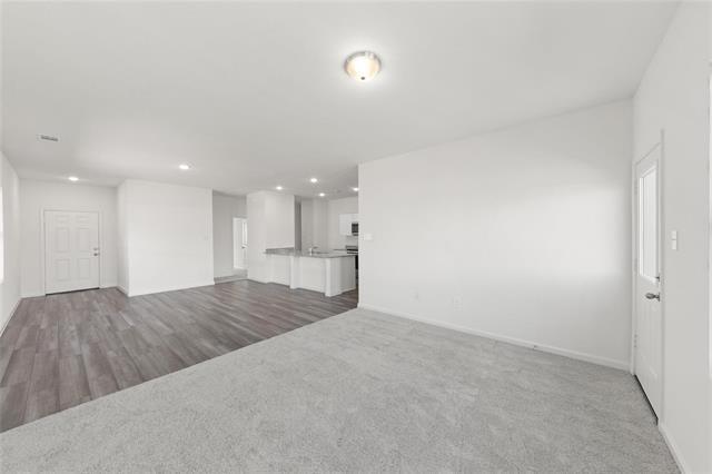 Building Photo - 761 Yorkshire Dr