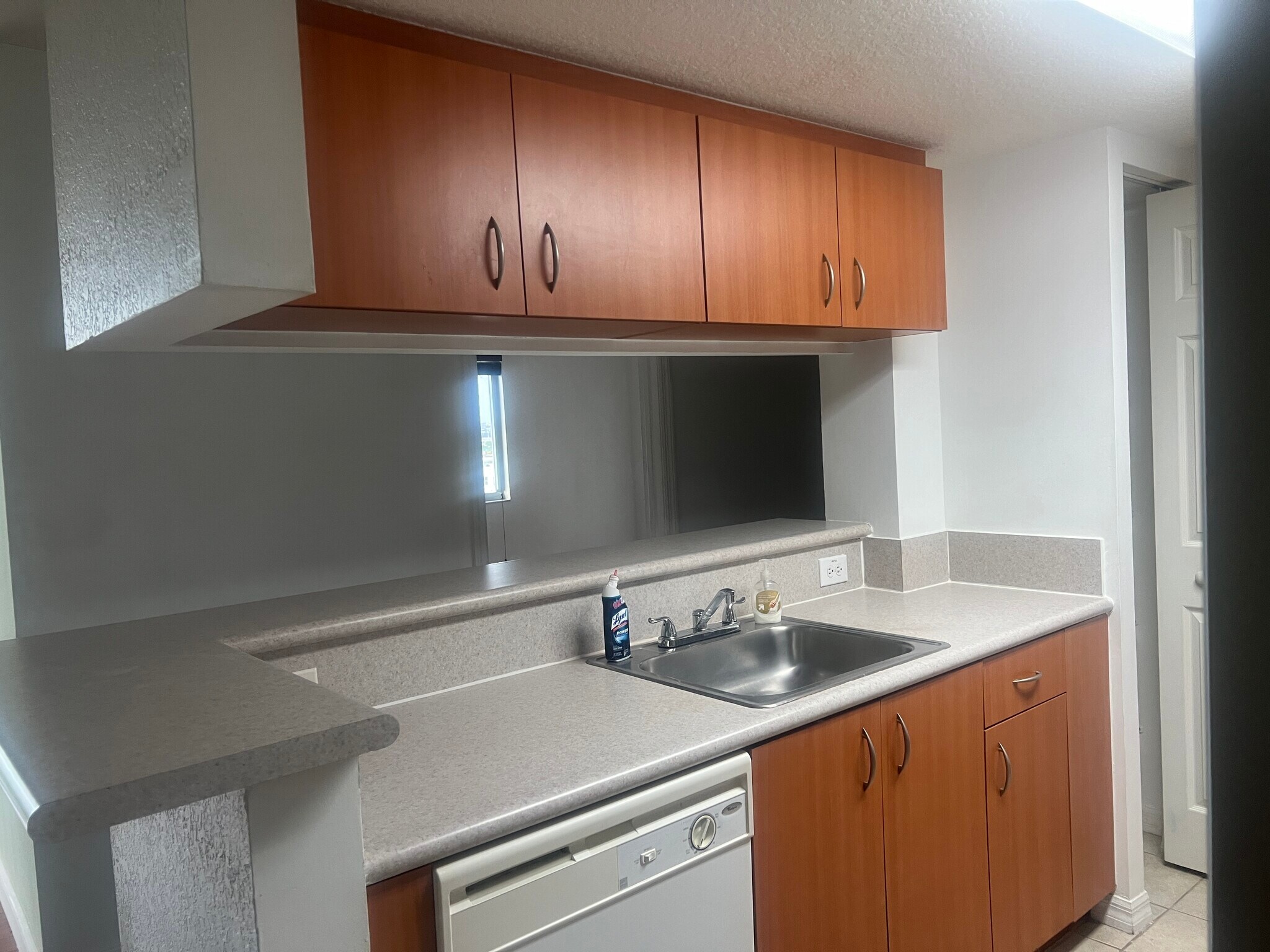 Building Photo - 816 NW 11th St