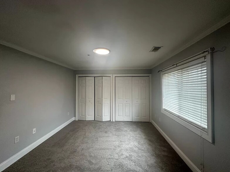 Building Photo - 114 Rondak Cir SE