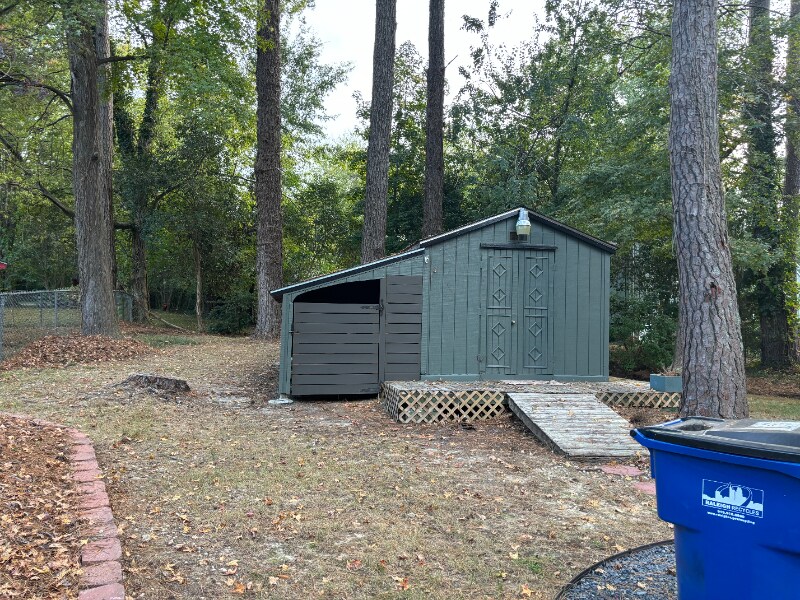 Building Photo - 1205 Crabtree Blvd