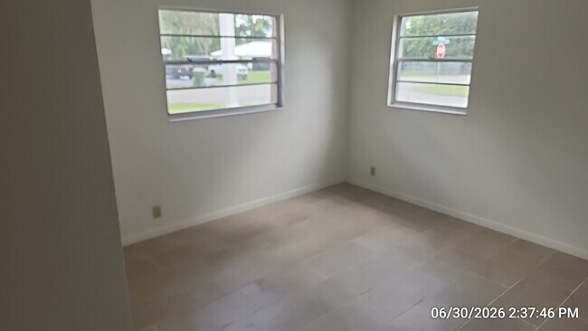 Building Photo - 2442 Husson Ave