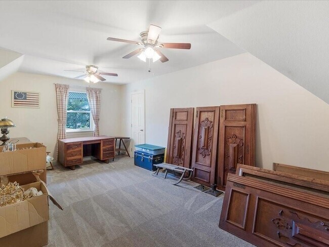 Building Photo - 8063 Winners Cir