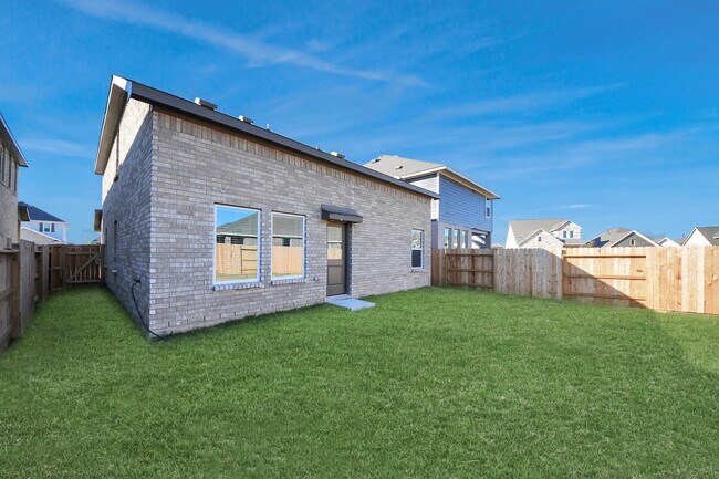 Building Photo - 5846 Majestic Sky Dr