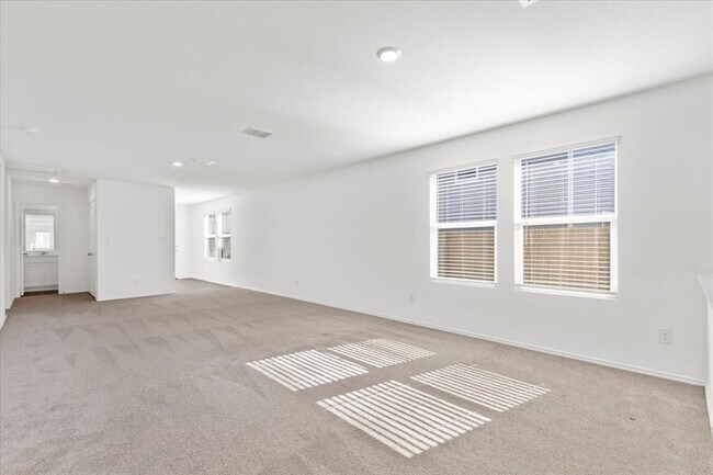 Building Photo - 210 Chapel Beck Dr