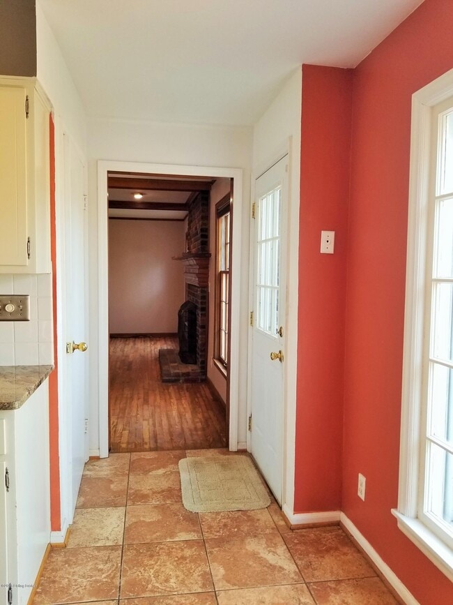 Building Photo - 8203 Camberley Dr