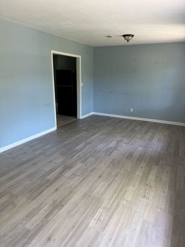 Building Photo - Nice 4/2 Rental in North Jackson in Broadmoor