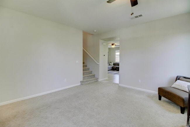 Building Photo - 8013 Finchley Court